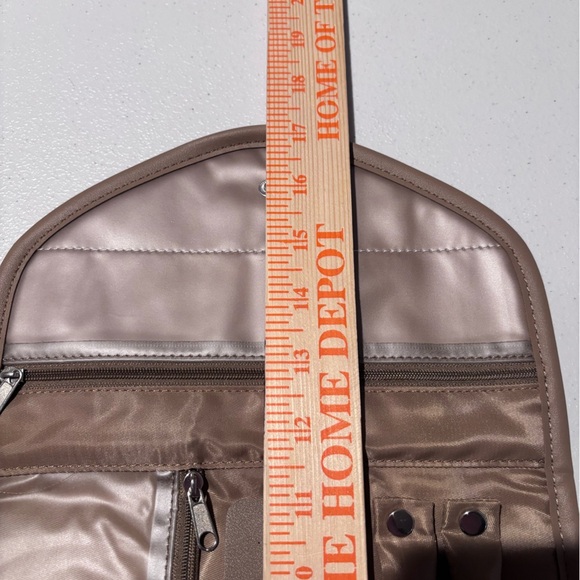 8 Other Reasons Brown Faux Leather Travel Jewelry Organizer Roll Clutch - Picture 8 of 12